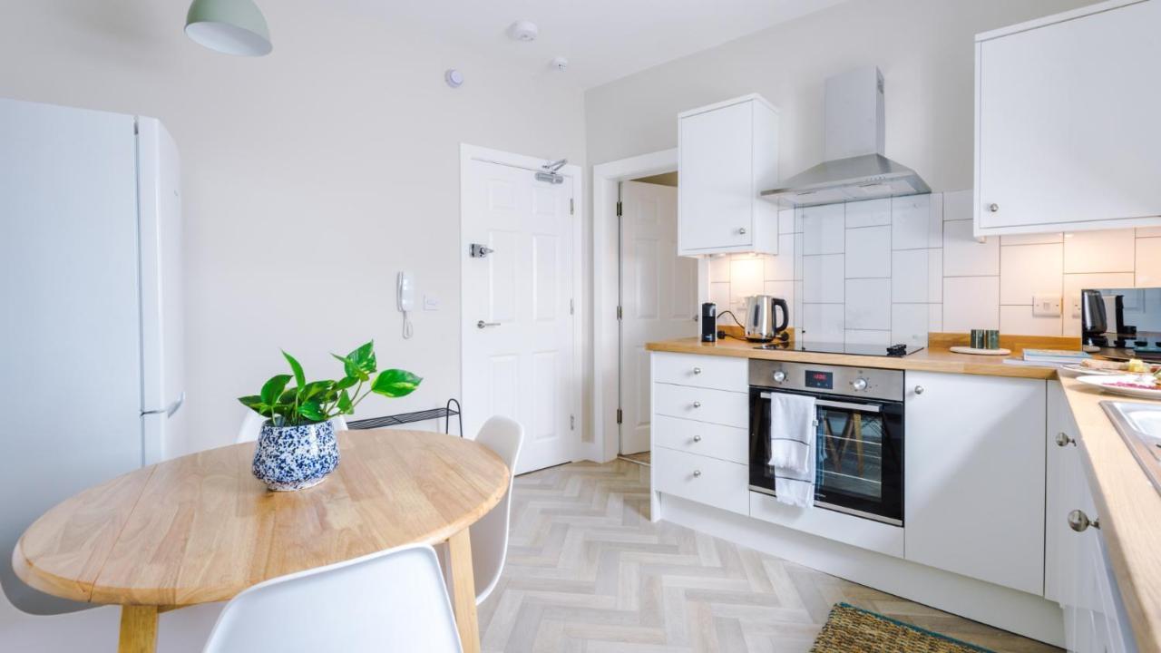 Designer Apartments For City Breaks In Chester Zewnętrze zdjęcie