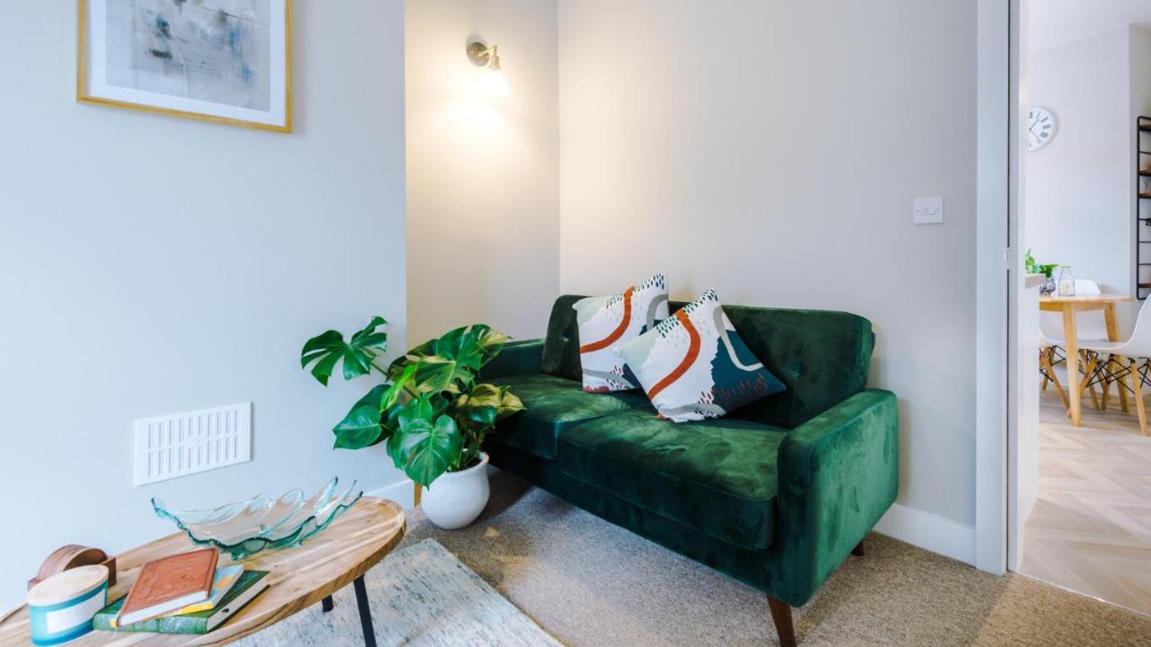 Designer Apartments For City Breaks In Chester Zewnętrze zdjęcie